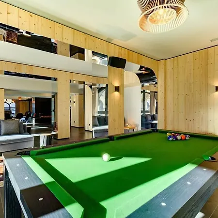 Luxe 5*,spa & Fitness, La Cordee 821 *